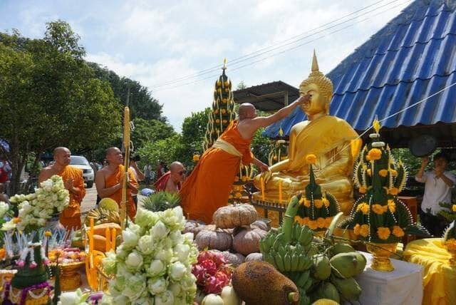 พระนักปฏิบัติ